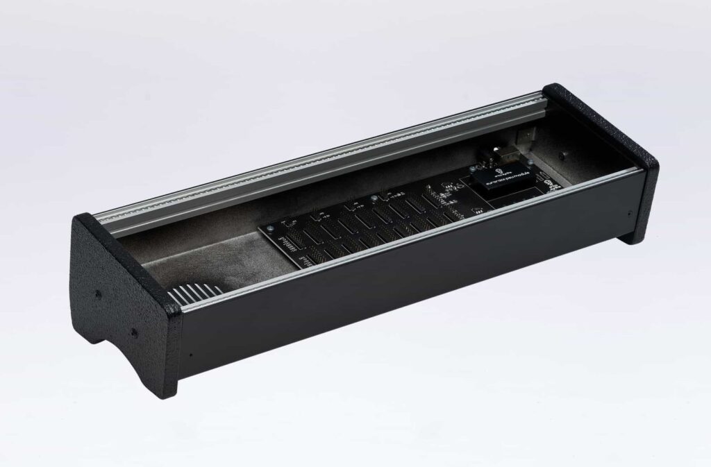 1x84HP Aluminum Skiff Case