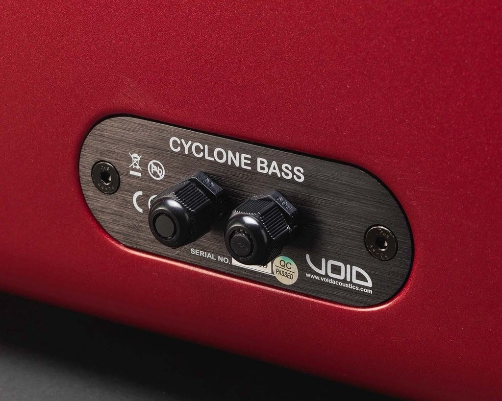 VOID CYCLONE BASS 1