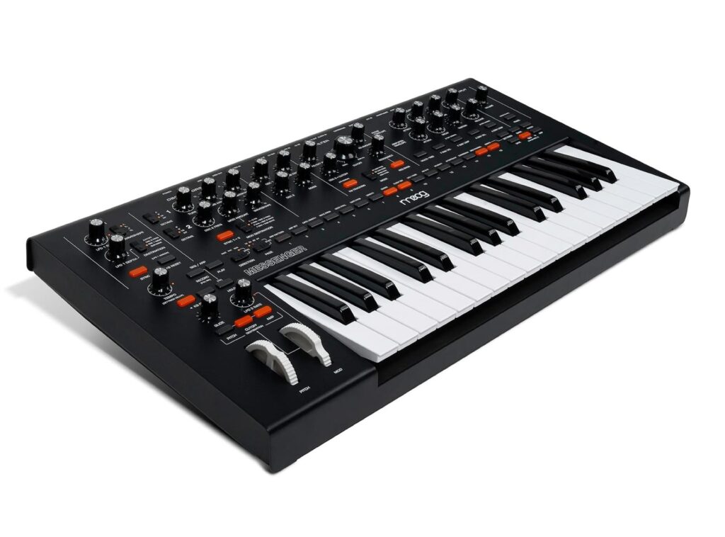 MOOG MESSENGER