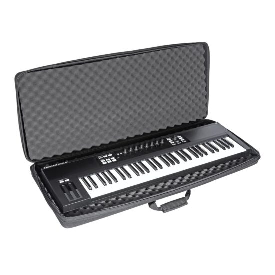 UDG U8307 – Image 1