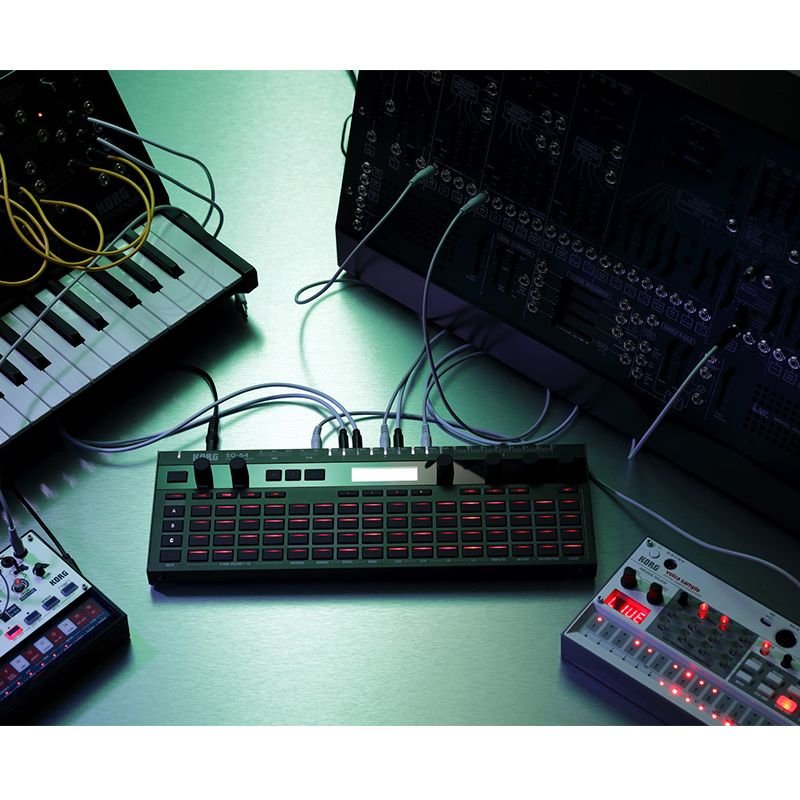 Korg SQ64